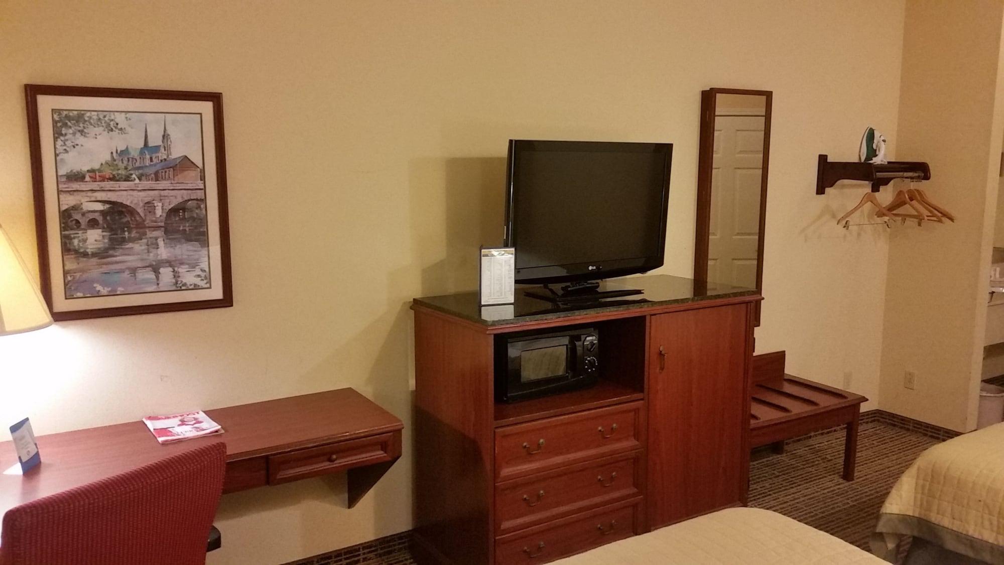 Baymont By Wyndham Lafayette Airport Hotel Ngoại thất bức ảnh